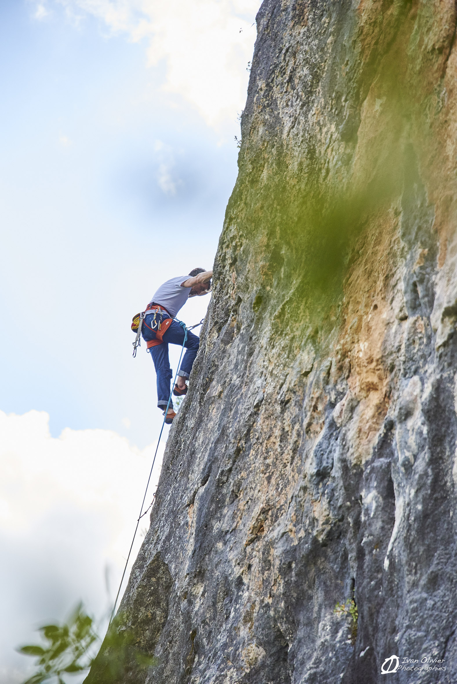 Lot de 25 prises d'escalade - dévers - niveau 7a